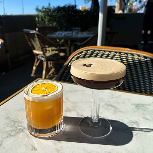 Cocktails drinken in Maastricht. Cocktail Hotspots, Cinq. Cocktailbar Maastricht Wyck.