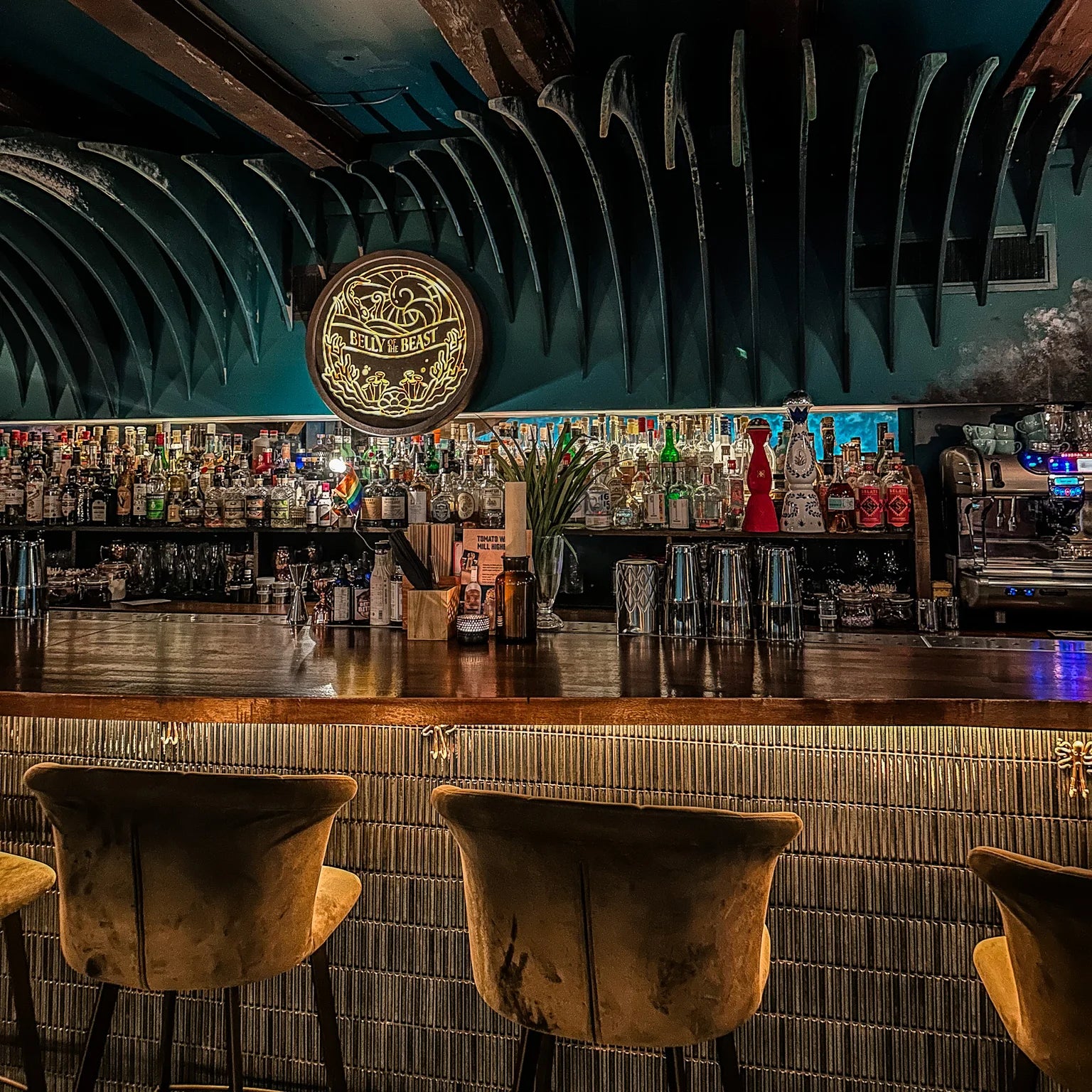 Cocktail Hotspots Cocktails in Amsterdam Belly Of The Beast