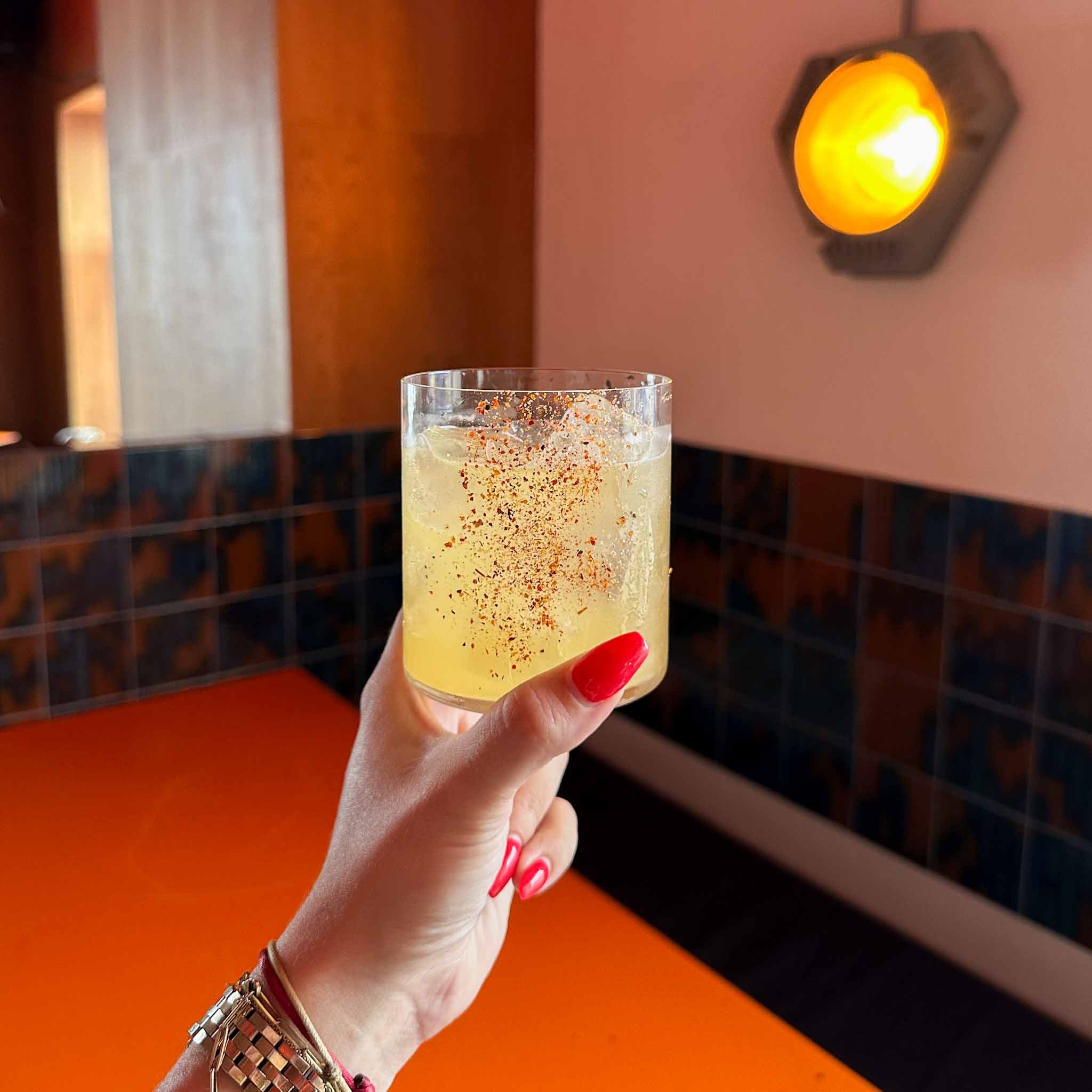 Cocktails drinken in Scheveningen. 
Cocktail Hotspots: café caipi
Cocktailbar in de badplaats 