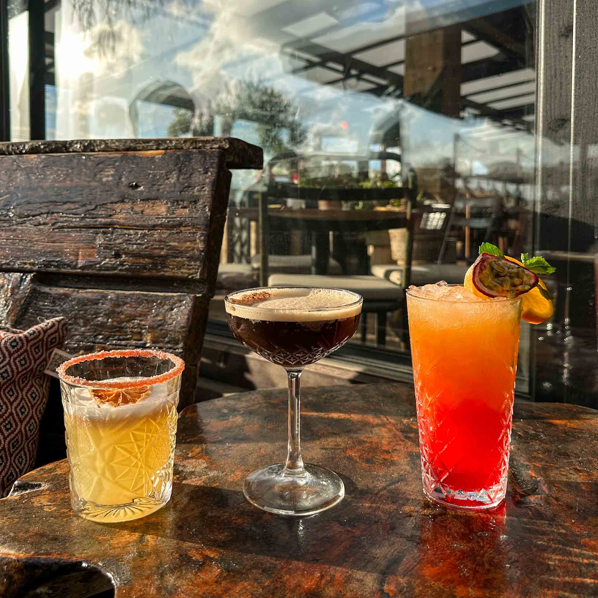Cocktails drinken in Scheveningen. 
Cocktail Hotspots: beachclub Zanzibar
strandclub in de badplaats 