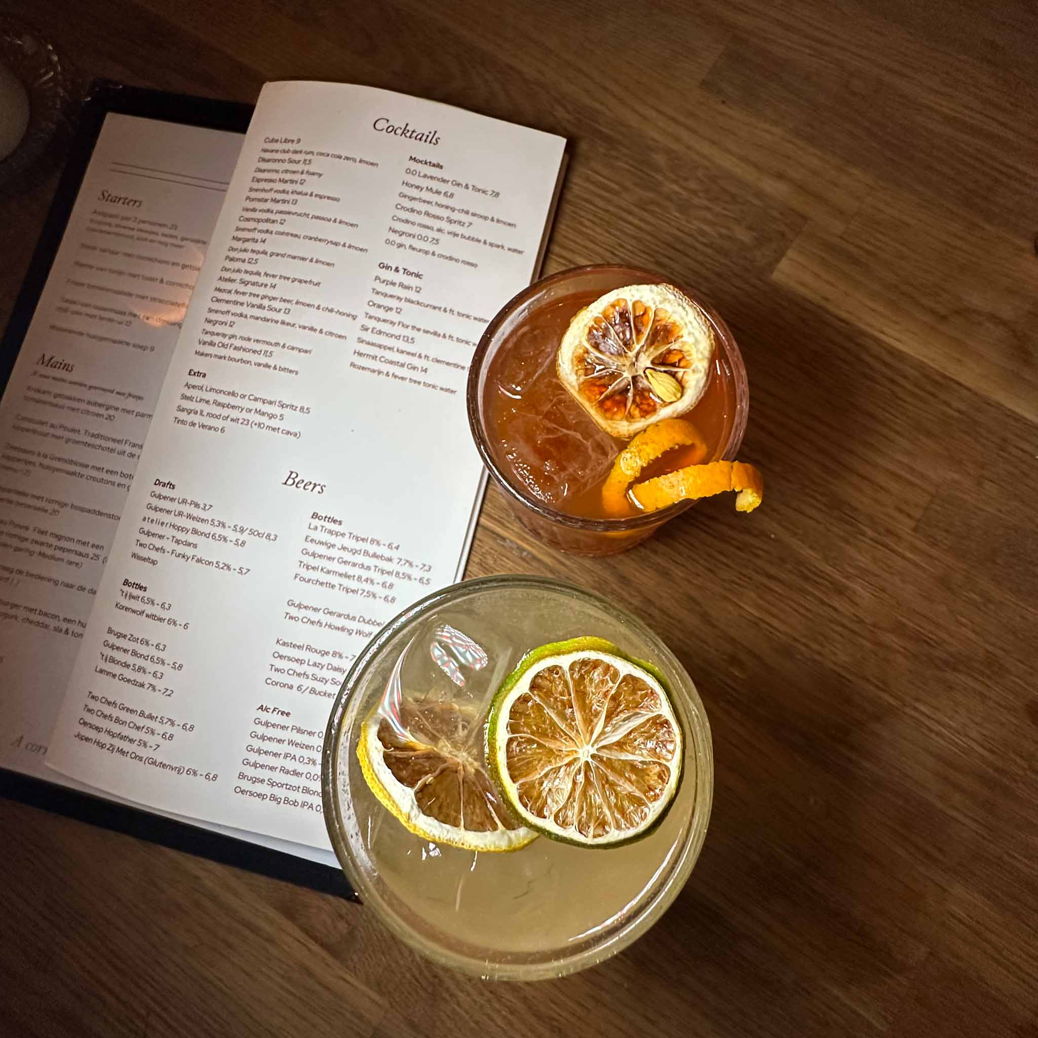 Cocktails drinken in Nijmegen. 
Cocktail Hotspots, Atelier
Cocktailbar en hotel Nijmegen